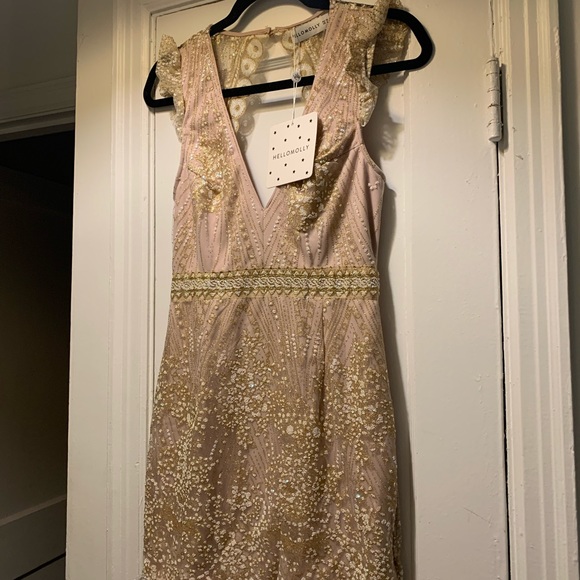 NWT HelloMolly Blush & Gold Dress - Size M - Picture 2 of 12